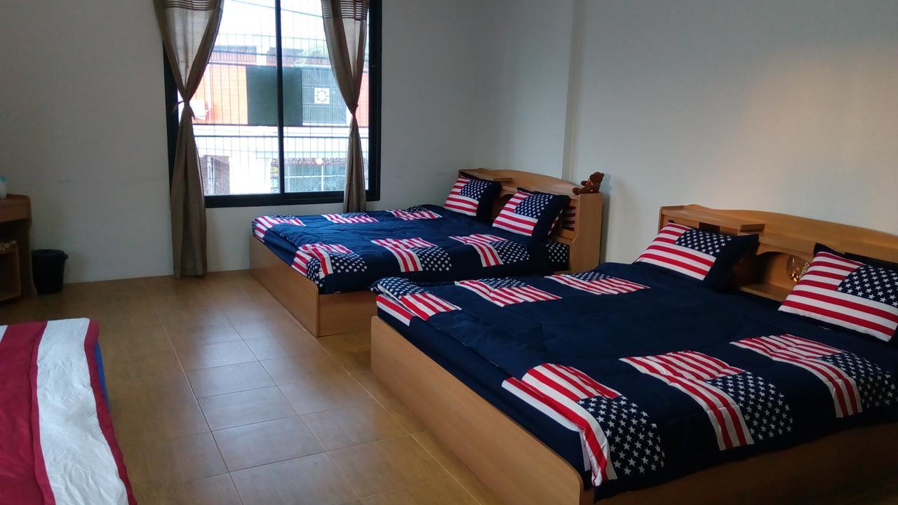 Suratthani Airport Hostel Surat Thani Exterior photo